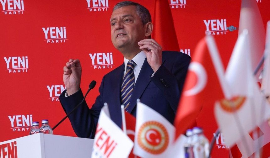 YENİ Parti ismini kullanmaya devam edecek